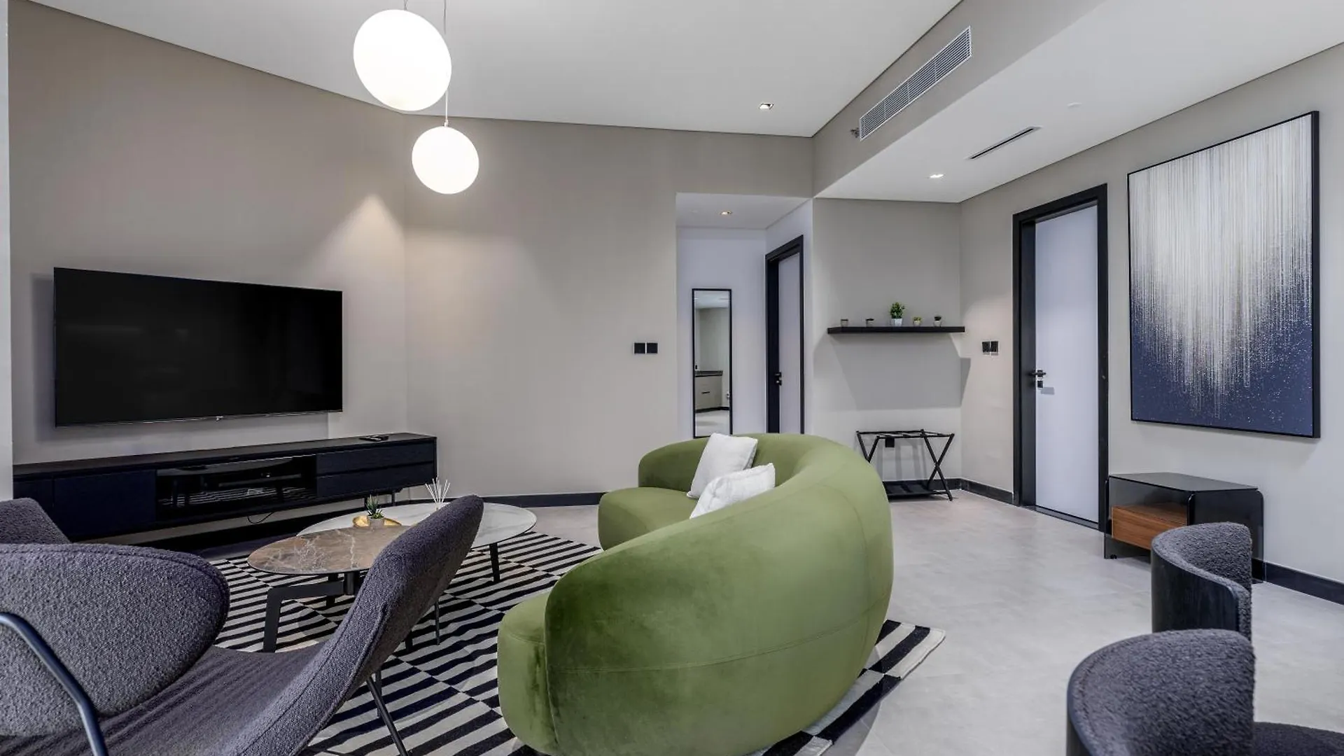 Waves Holiday Homes - 15 Northside, Tower 1, Two Bedroom Dubái Apartamento