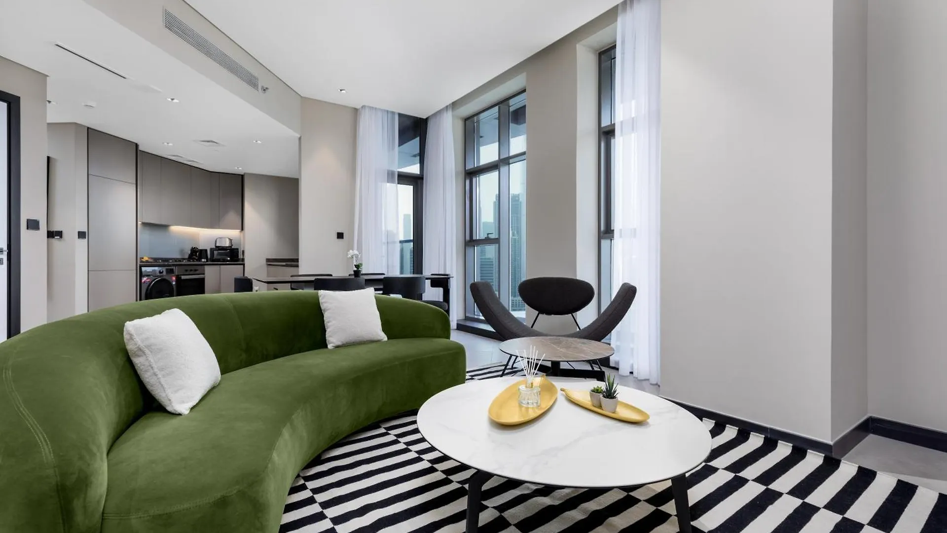 Waves Holiday Homes - 15 Northside, Tower 1, Two Bedroom Dubái Apartamento