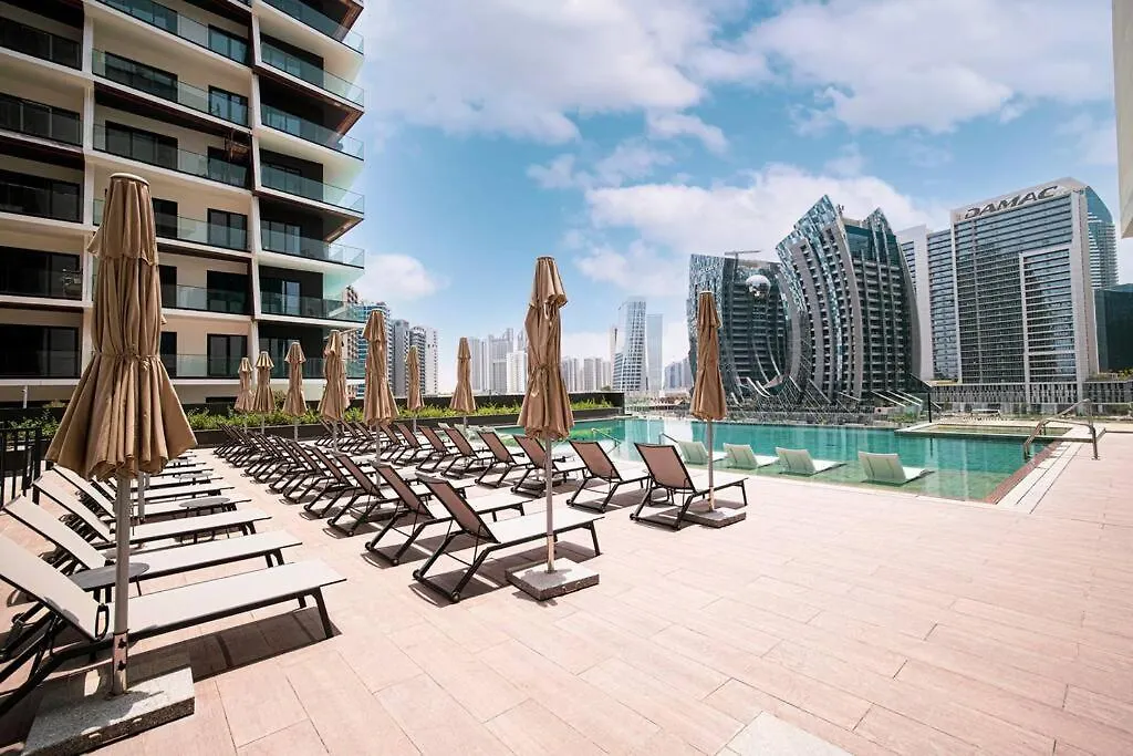 Waves Holiday Homes - 15 Northside, Tower 1, Two Bedroom Dubái
